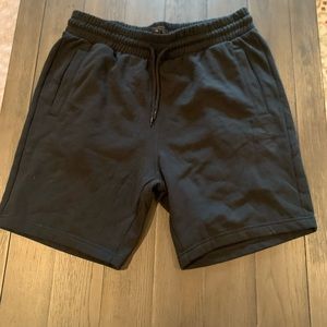 H&M black shorts